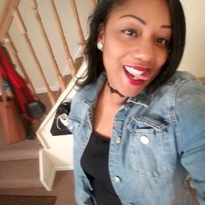 Meet your Posher, Krista